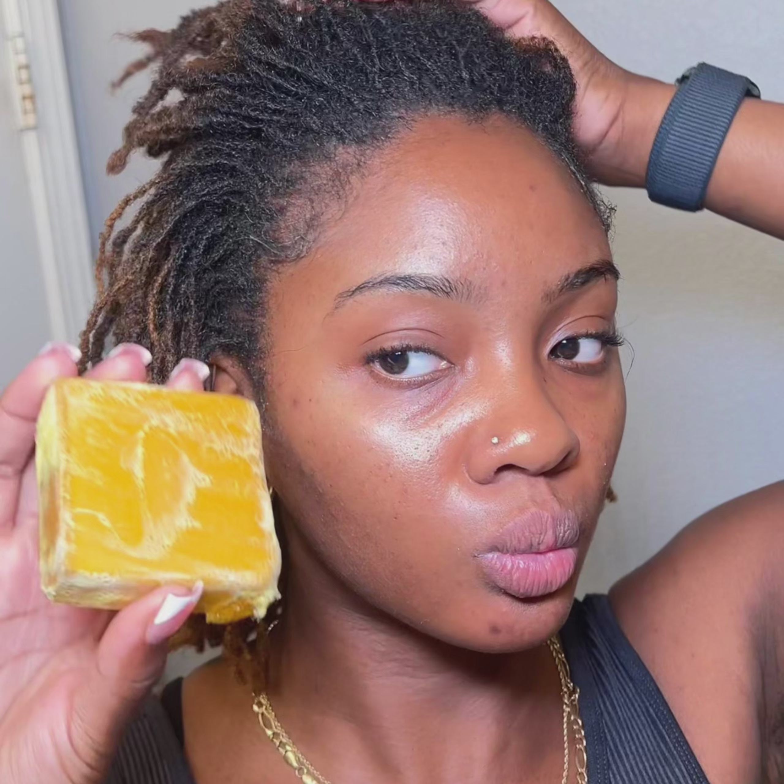 ARHGOAT Turmeric & Kojic Acid Soap